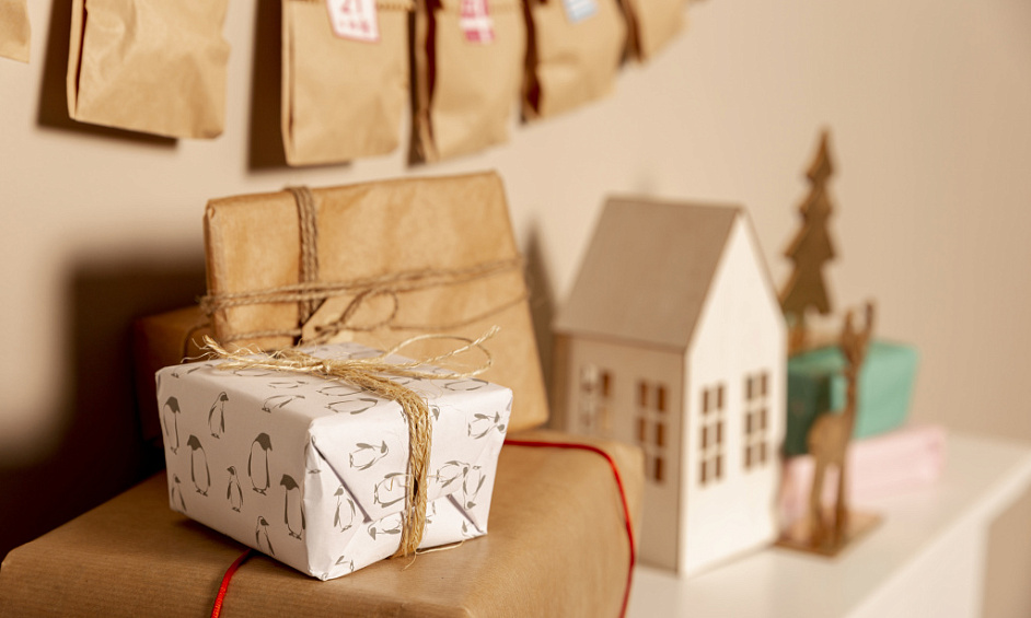 Salon de coiffure et boutique de cadeaux à vendre à Hackney, la City de Londres - Wavi London and Gifts N Dat 1