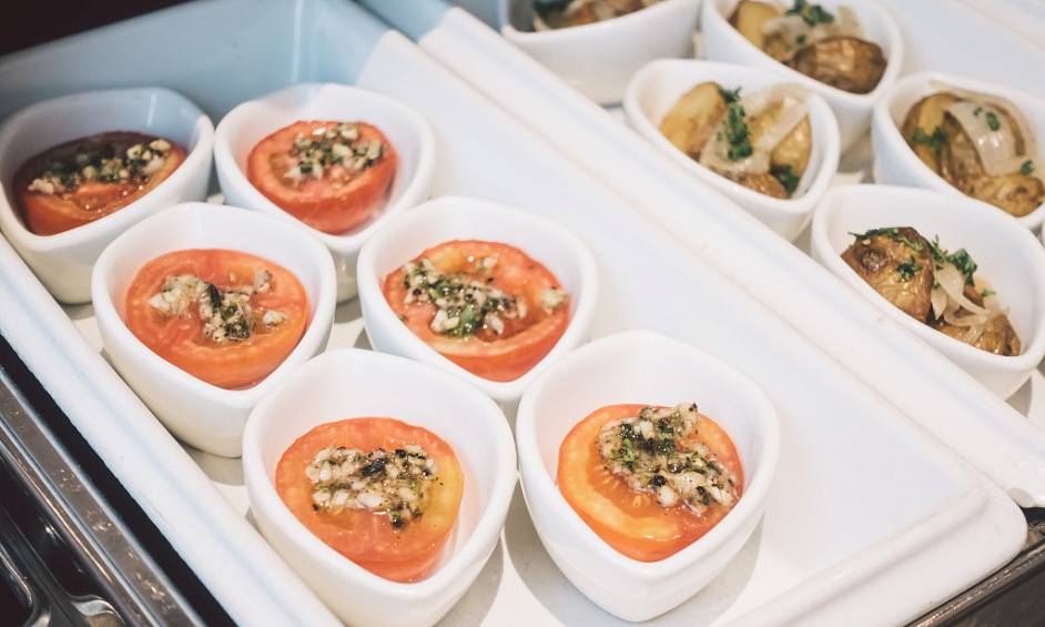 Quasi Pleine Propriété (125 Ans À Partir De 1992) Investissement Exerçant Une Activité De Restauration (Vente À Emporter De Plats Chauds) Depuis 2015 Dans Le Sud De Londres À Vendre 1