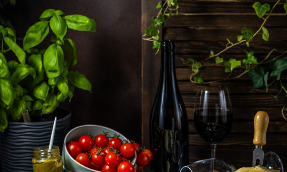 Superbe-italien Restaurant Avec-complète A3, A5 & Licence d'Alcool(2300) À Vendre 1