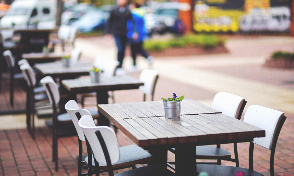 Café à vendre à Stockport Manchester avec 30 places assises et parking pratique disponible 1