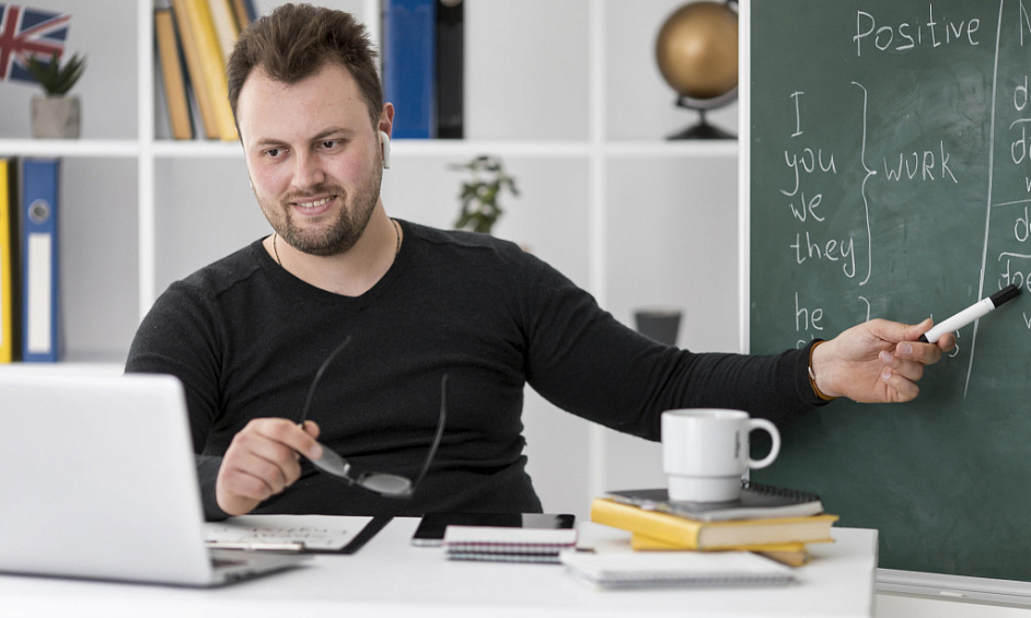 Entreprise De Tutorat En Ligne À Vendre À Barking Londres Avec 16 Tuteurs Indépendants 1