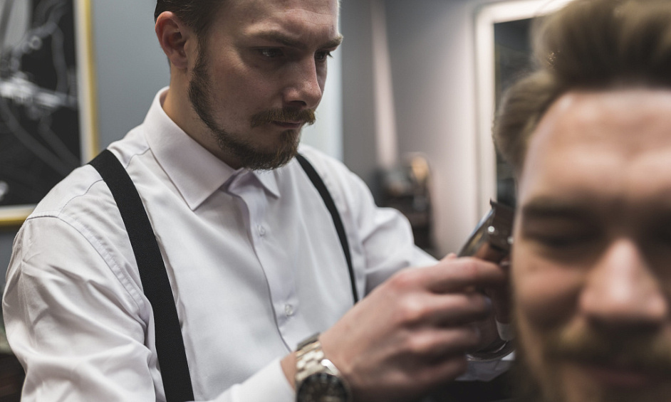 Mettez La Main Sur Un Salon De Barbier Mobile Entièrement Équipé Dans Le Berkshire! 1 Mettez La Main Sur Un Salon De Barbier Mobile Entièrement Équipé Dans Le Berkshire! 1