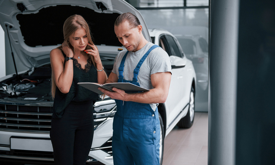 Entreprise de Réparation Automobile de Premier Plan Basée à Londres Spécialisée dans les Marques de Prestige à Vendre 1