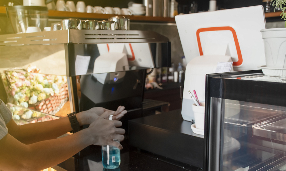 Magasins En Libre-Service, Licence De Vente À Emporter Complète, Loterie Nationale & Service De Colis Dans Le Grand Londres À Vendre 1