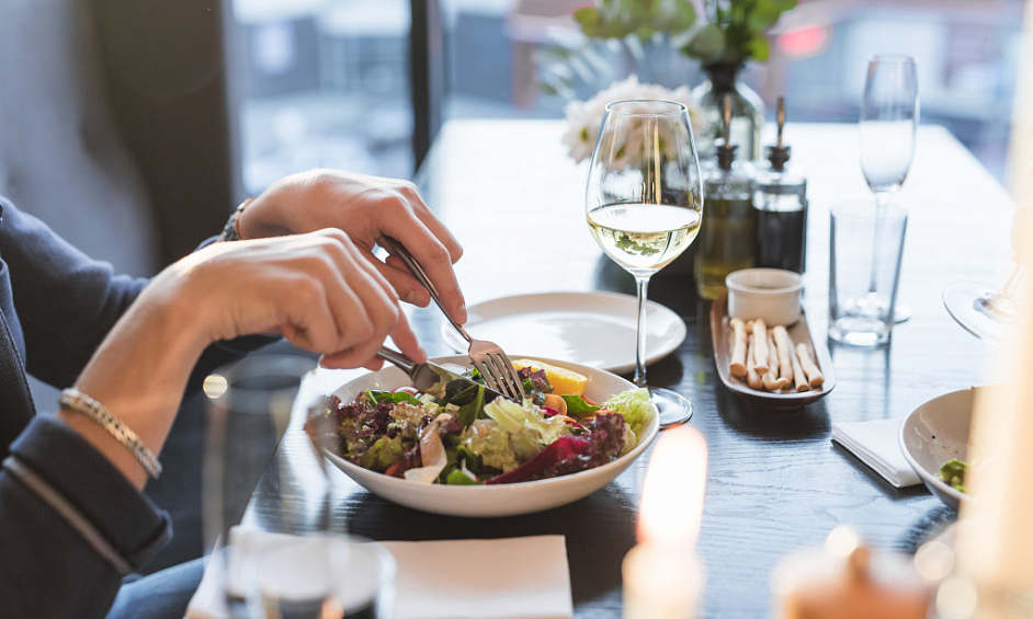 Restaurant 55-couverts à vendre/à louer à Wigan - Idéal pour une famille/chef thaïlandais 1
