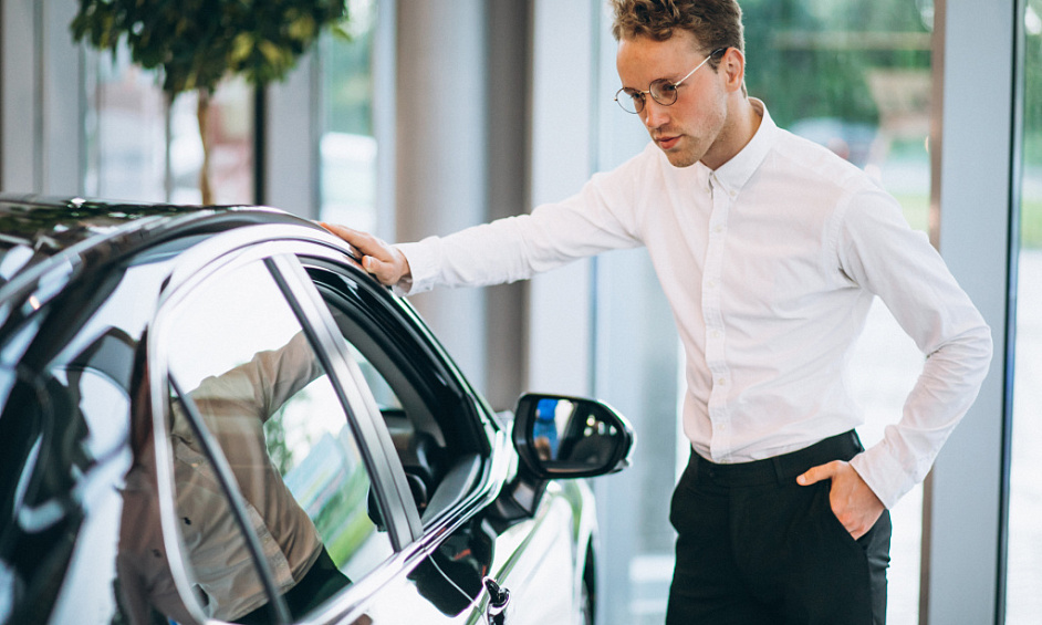 Entreprise Rentable De Nettoyage Automobile Avec Une Clientèle Fidèle À Londres À Vendre 1
