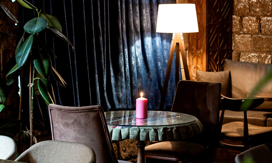 Restaurant Au Décor Moderne À West Kensington À Vendre 1