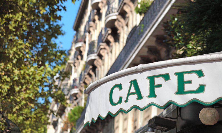 Established Café in Worthing West Sussex Town Centre for Sale, Includes All Fixtures 1