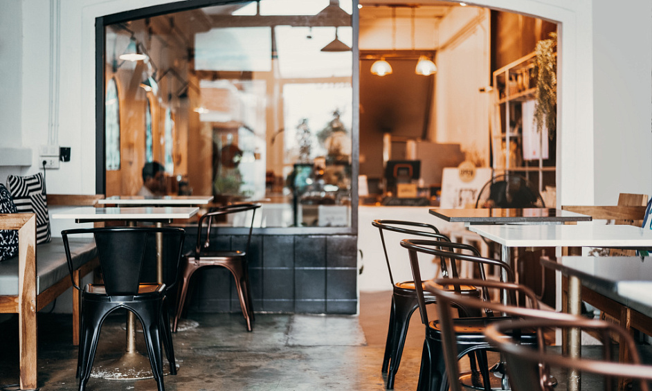 Ancien Café Bien Établi À Vendre 1