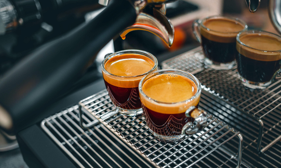 Licensed Coffee Shop Café Brasserie for Sale in Yeovil Somerset with 80+ Covers 1