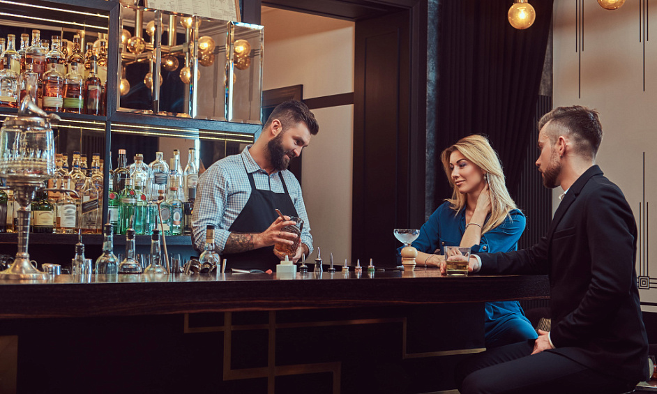Époustouflante Entreprise Hôtelière Rentable Hôtel Bar Et Restaurant À Vendre 1