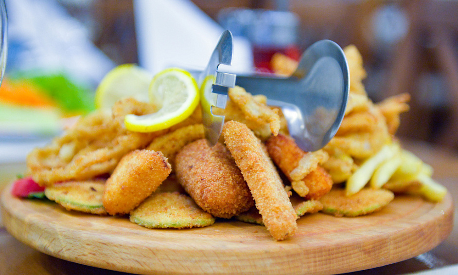 Restaurant de fish and chips réputé à Farnborough, Hampshire à vendre - nouveau bail, note d'hygiène 5 étoiles 1