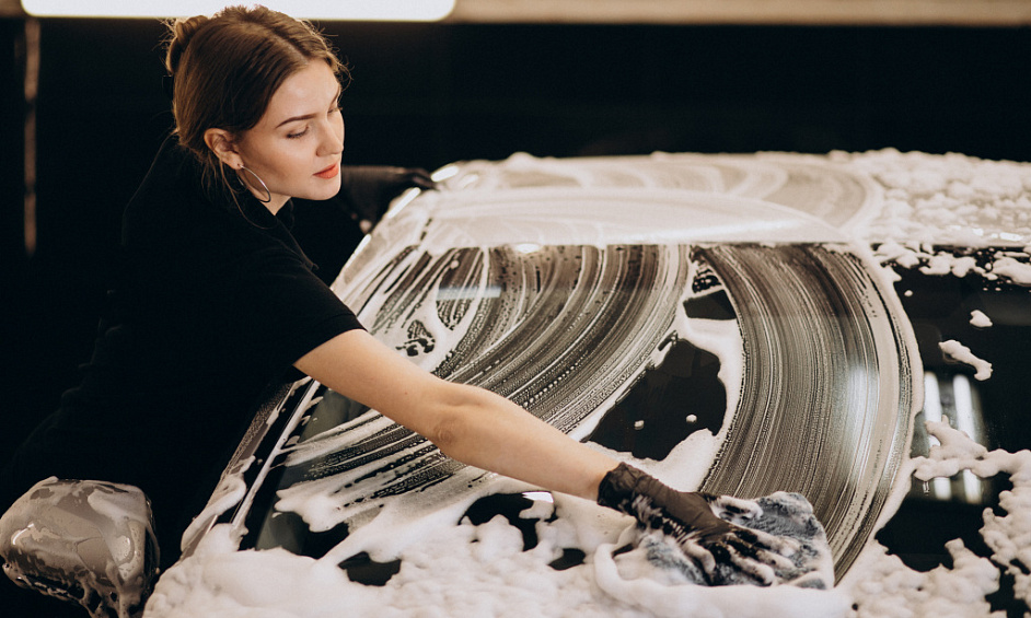 Entreprise de Lavage Automobile à la Main & de Nettoyage/Entretien Intérieur à Vendre dans un Emplacement de Premier Choix dans la City de Londres 1