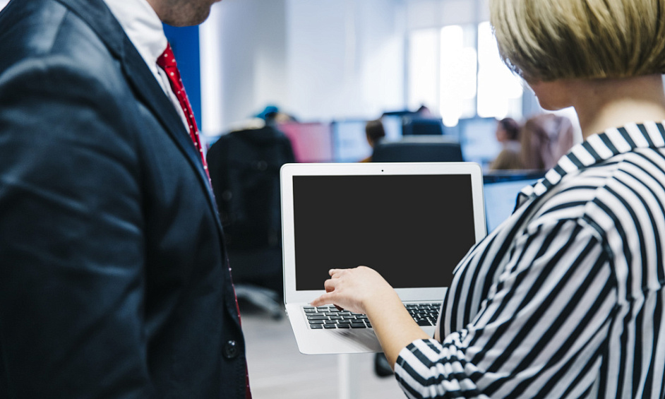Entreprise Automatisée De Médias Numériques À Vendre À Newport Prête Pour Un Nouveau Propriétaire 1 Entreprise Automatisée De Médias Numériques À Vendre À Newport Prête Pour Un Nouveau Propriétaire 1
