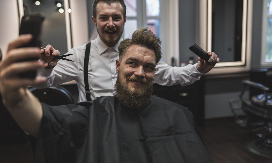 Salon De Barbier Mobile Unique Sur Roues À Vendre À Aberdeen - Entièrement Équipé Et Prêt À L'Emploi 1 Salon De Barbier Mobile Unique Sur Roues À Vendre À Aberdeen - Entièrement Équipé Et Prêt À L'Emploi 1