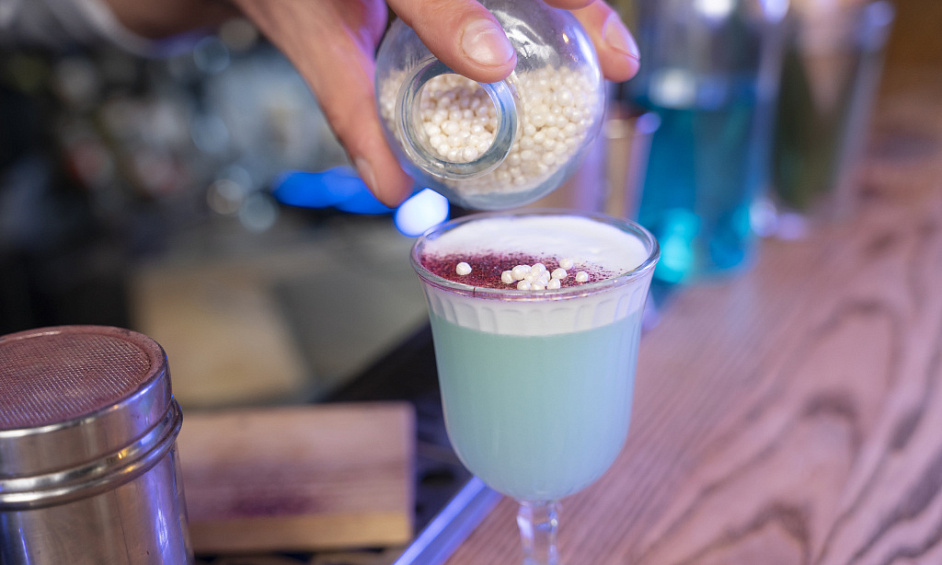 Bar à cocktails à vendre à Leicester - Secoué, remué & prêt à vous appartenir 1