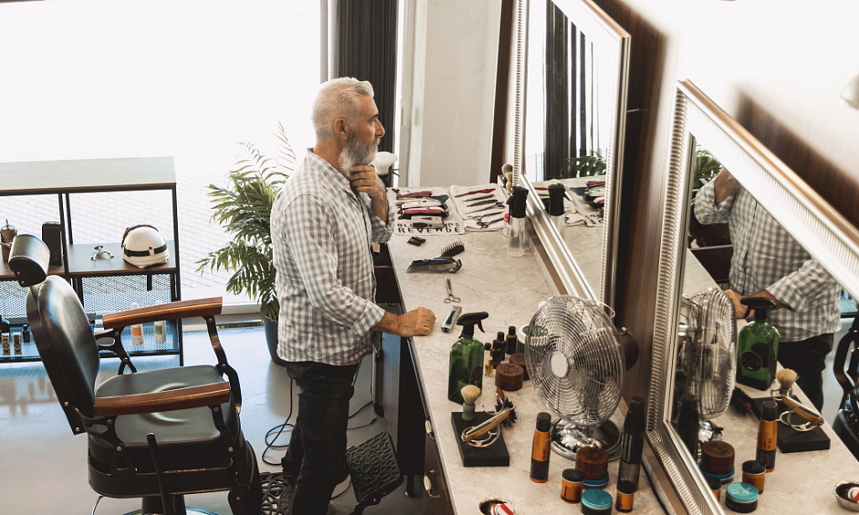 Bien établi, rentable, clé en main, salon de coiffure indépendant, Battersea, sud-ouest de Londres à vendre 1