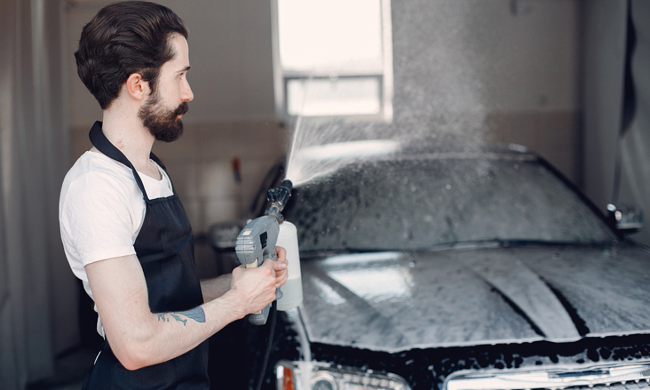 Waves Hand Car Wash à vendre à Banbury, dans l'Oxfordshire, au parc commercial Tesco 1