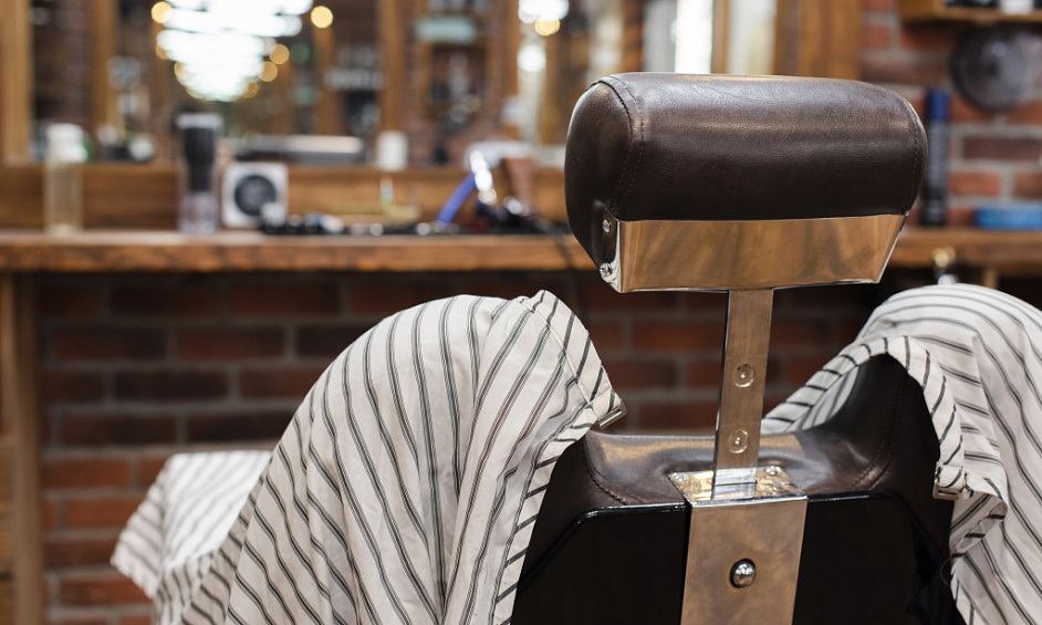 Salon de barbier entièrement géré à vendre dans la City de Londres avec un potentiel de croissance 1