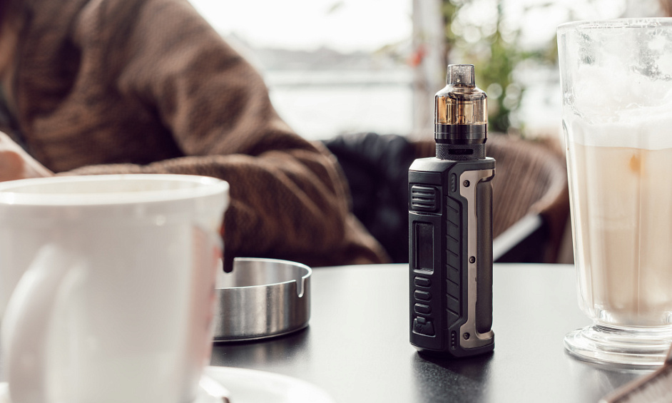 Boutique de vape à vendre à Hockley, Nottingham, avec potentiel de développement dans un emplacement central 1