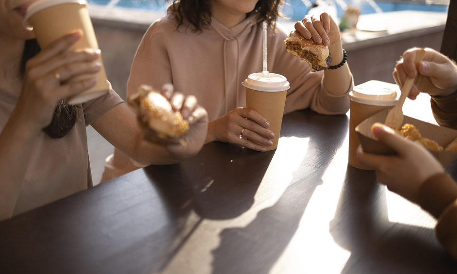 Café Et Service À Emporter Très Fréquenté À Kilmarnock À Vendre 1
