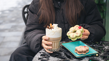 Vente Pâtisseries for sale in Cardiff 224534