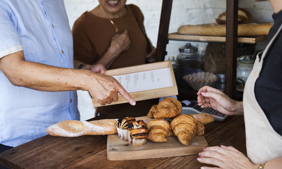 Café-bar sous licence à vendre à Bradford, bien situé sur une route principale très fréquentée 1