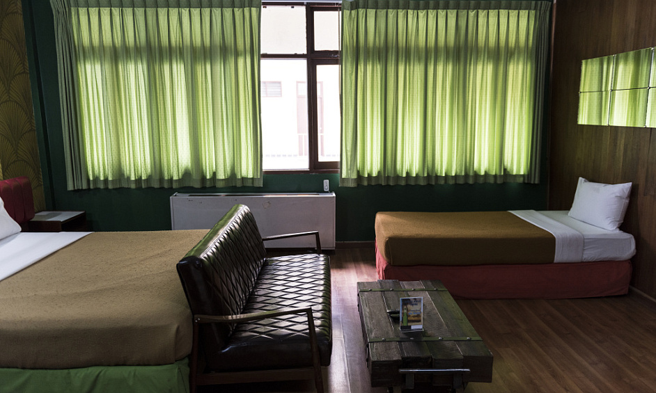 Appartement Avec Services À Vendre À Coventry West Midlands 3 Chambres 1