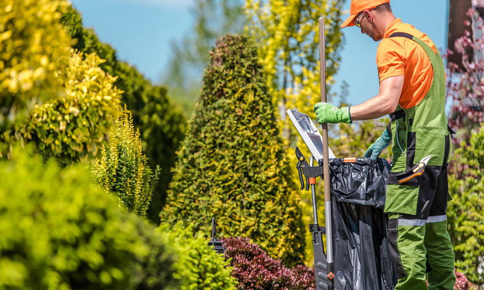 Entreprise D'Entretien De Jardins À Wigan Manchester Avec Revenus Toute L'Année Et Présentation De Clients 1
