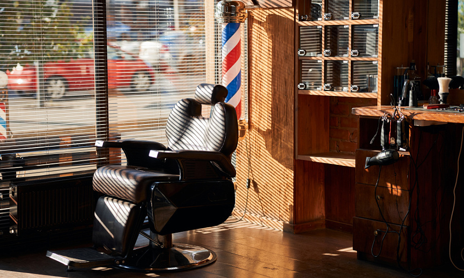 Salon de barbier à vendre dans la City de Londres près d'un emplacement de premier choix 1