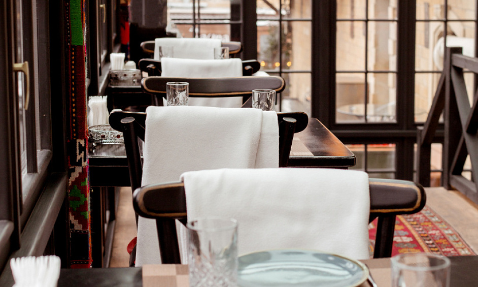 Restaurant Florissant À Vendre 1