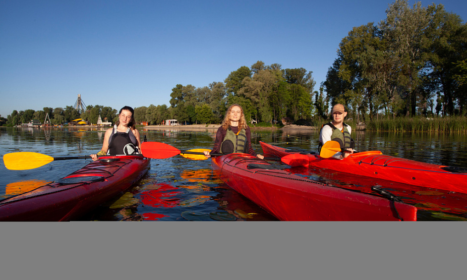 Location De Canoës Et De Kayaks Et Prestataire D'Activités À Londres À Vendre 1