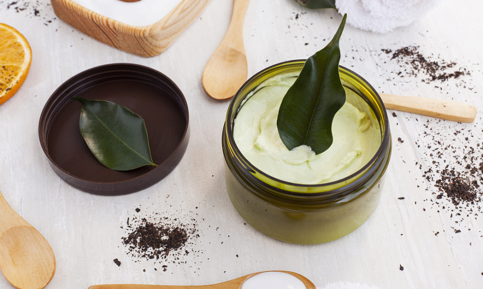 Entreprise Artisanale De Soins De La Peau À Base De Plantes À Kirkcaldy Fife Disponible À La Vente 1