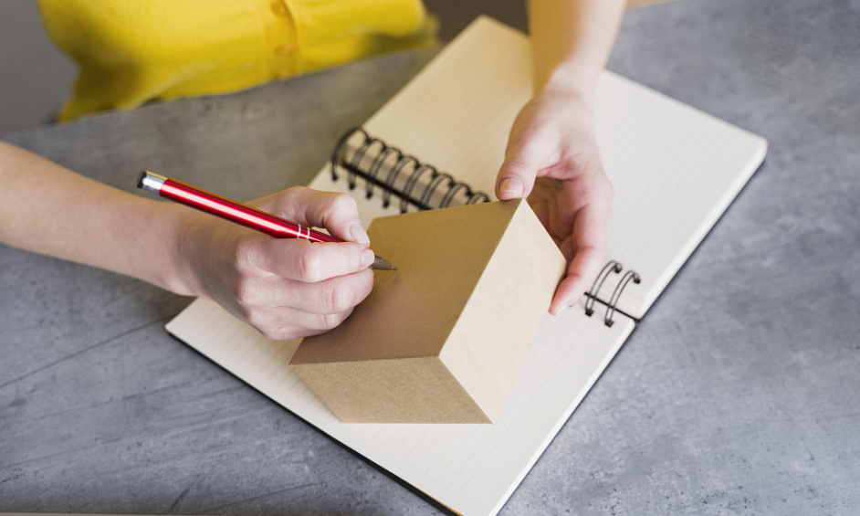 Bureau de poste Mains à vendre à Bingley Bradford, desservant les habitants et les entreprises locales 1