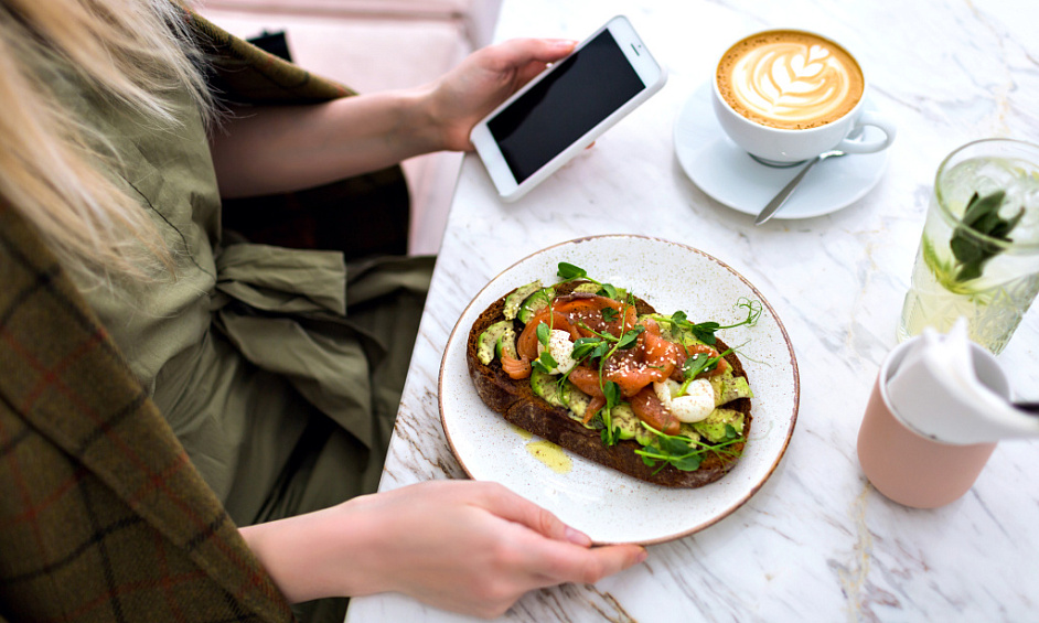 Café végétalien à vendre dans un emplacement de premier choix à Leeds, avec potentiel d'extension des horaires et d'options de livraison 1
