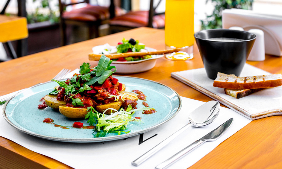 Restaurant et café à vendre à Kings Heath Birmingham, Ajiah's Kitchen sur High Street 1