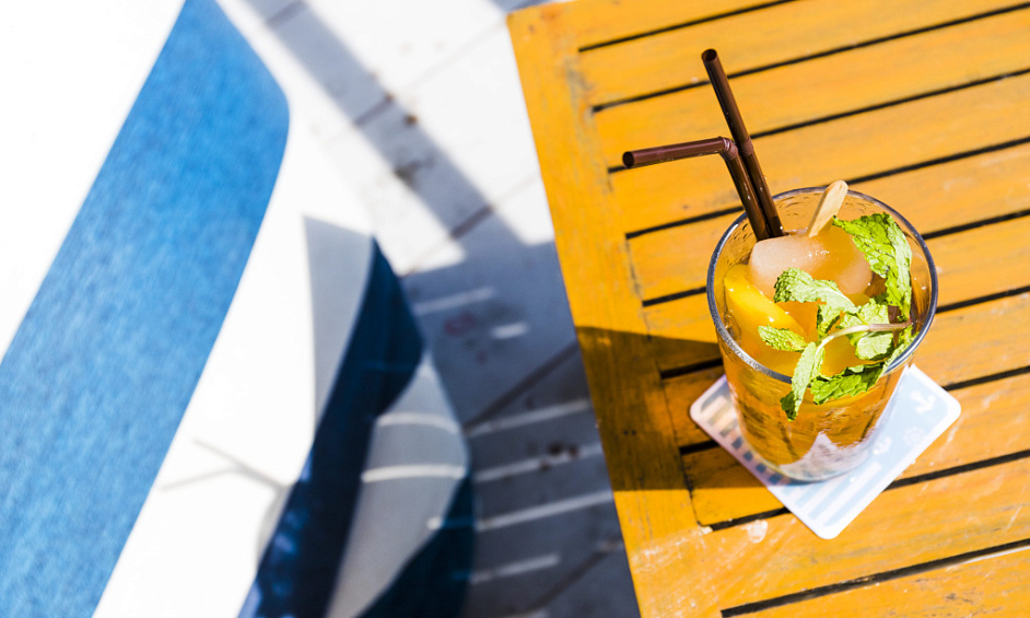 Seafront Bar and Restaurant for Sale in Worthing, West Sussex 1