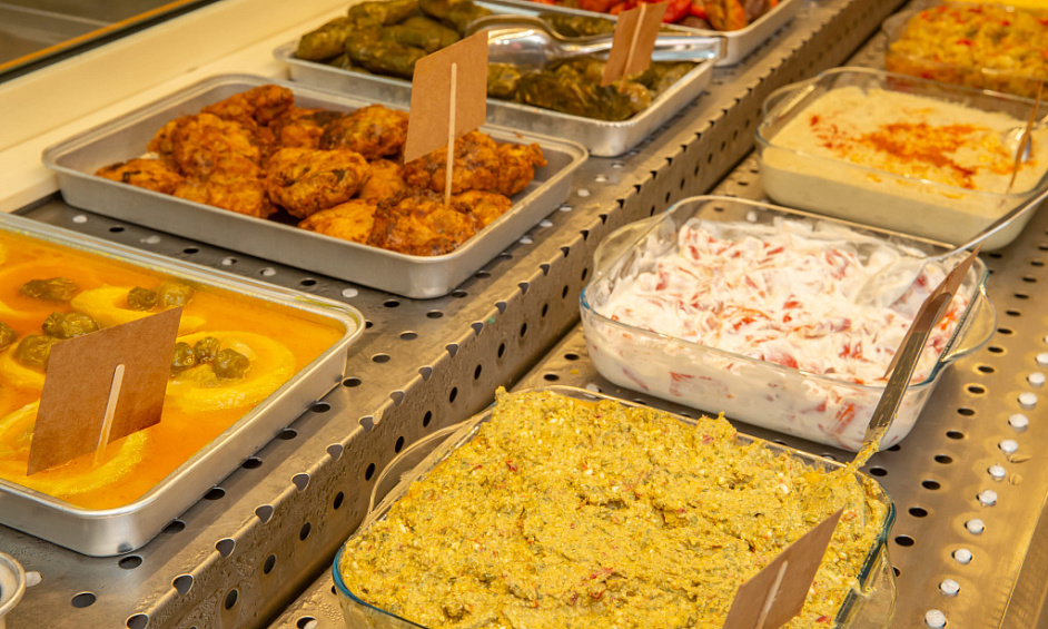 Restaurant Indien À Emporter À Vendre À Clydebank - Très Bien Noté, Zone Très Demandée 1