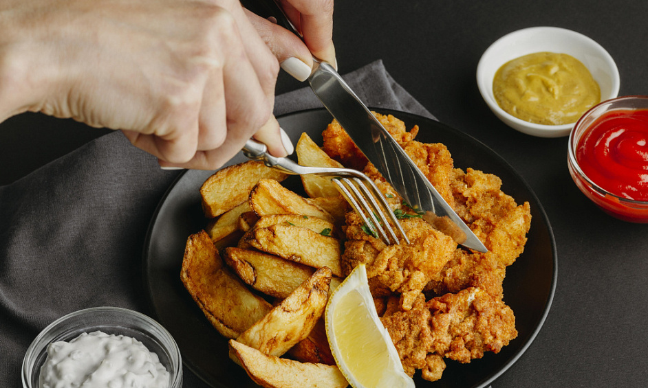 Seaside Town Fish & Chips Shop for Sale in Worthing, West Sussex - Huge Potential 1